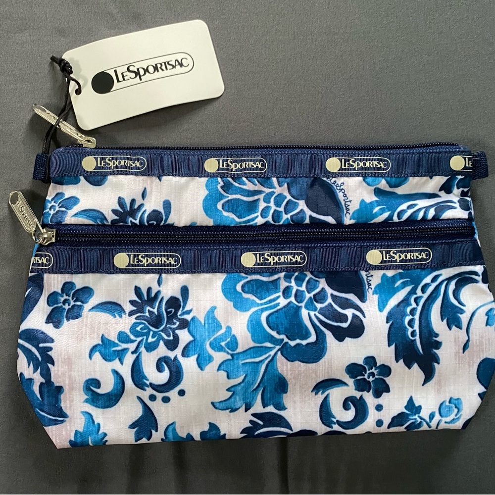 NEW WITH TAGS LeSportsac Cosmetic Bag - Damask Dream